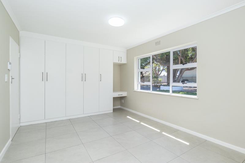 4 Bedroom Property for Sale in Tokai Western Cape